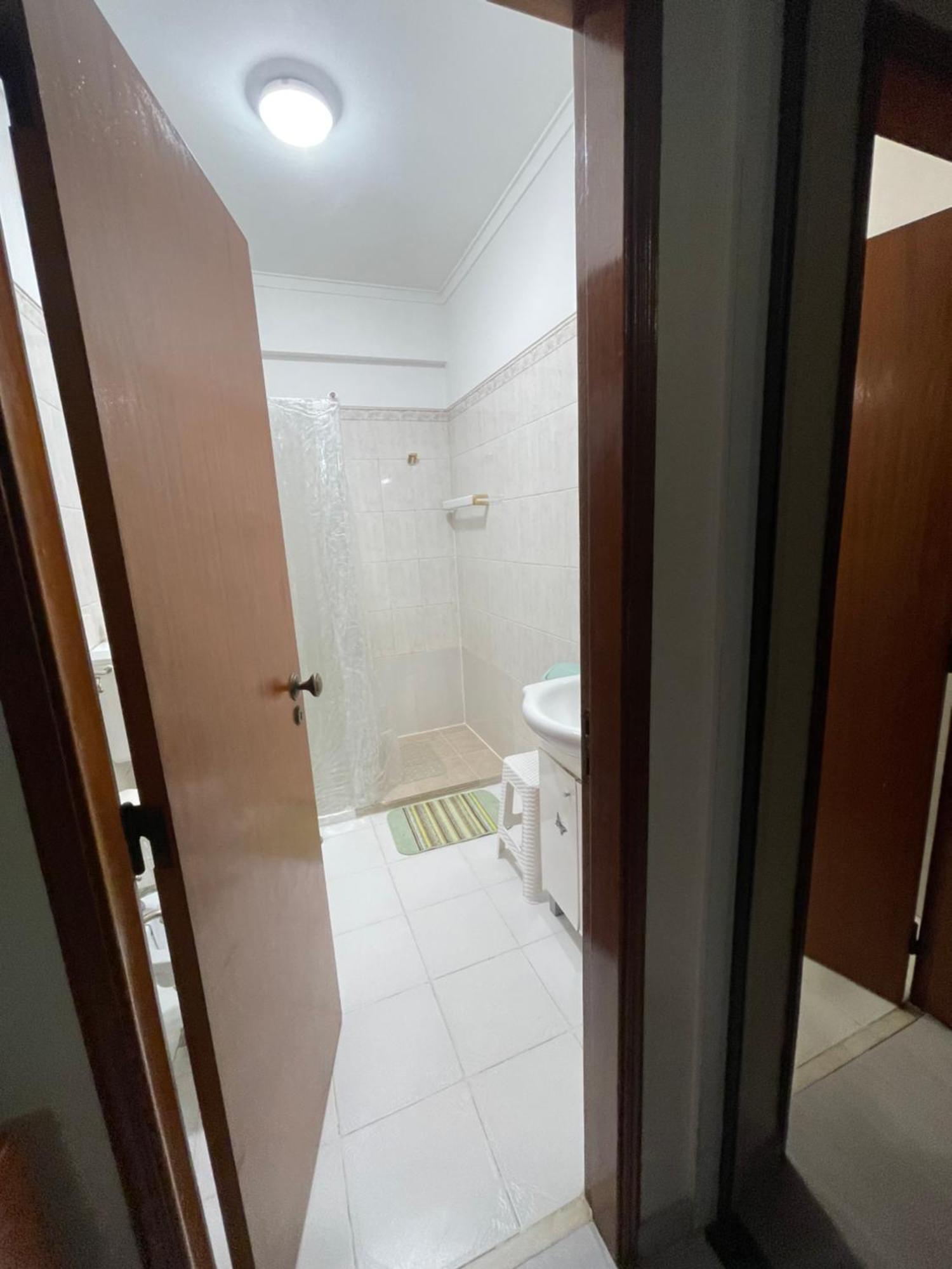 Quarto Suite Relaxante Almada Luaran gambar